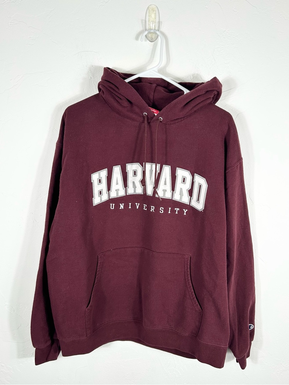 👁️ Vintage Y2K Champion Embroidered Harvard University Maroon Hoodie Size L